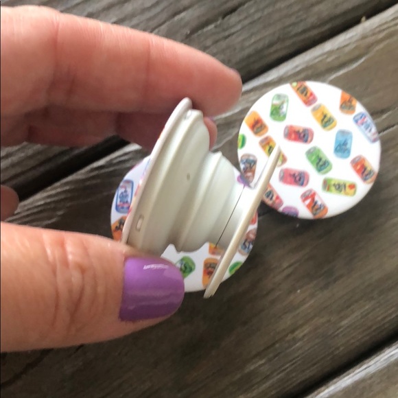 La Croix PopSocket - Picture 4 of 4
